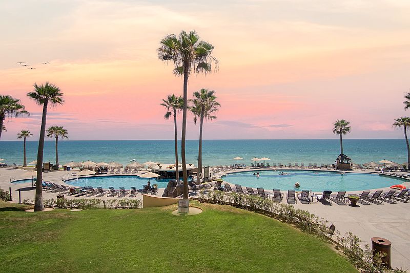 Lounge Chairs around pool